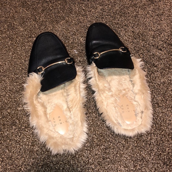 Shoes - Faux fur loafers